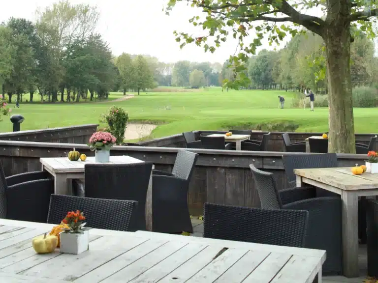 1-Golfbaan-Landgoed-Welderen-Terras