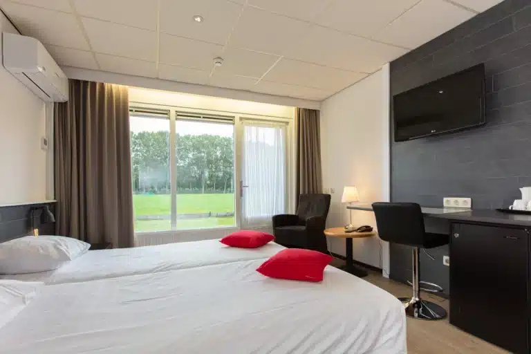 12-Golfplatz-Low-Mors-Suite