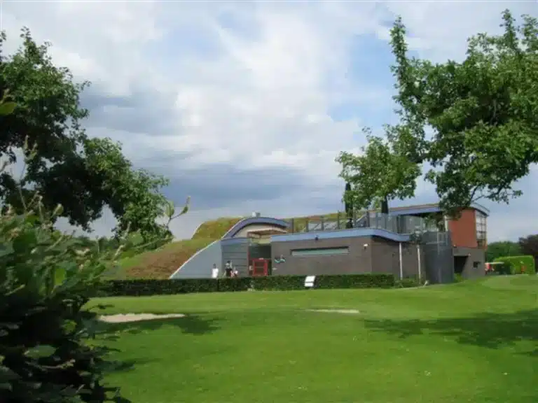 33-Kromme-Rijn-Achterkant-Clubhuis