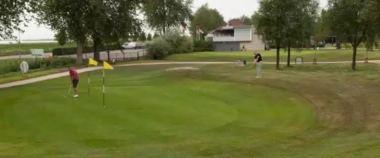 4-Golf-Raymerswael-Golfer
